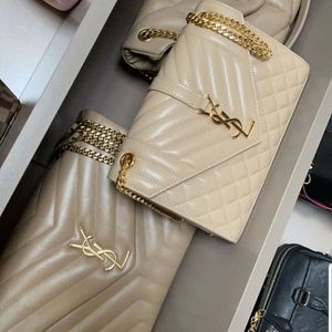 Meet your Posher, Alaya